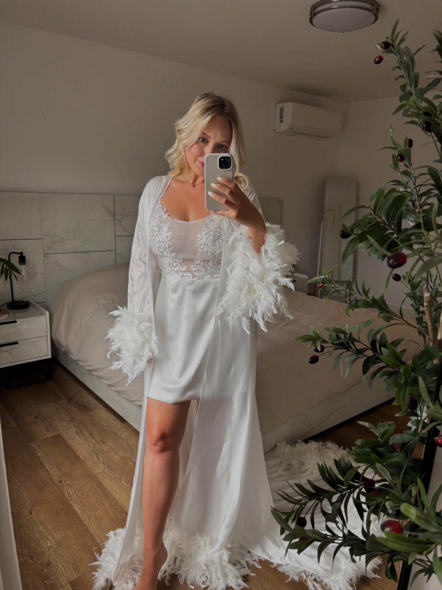 FLORA LACE SLIP